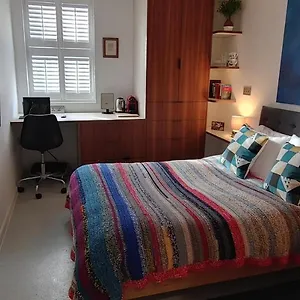  Pensión Comfortable With Ensuite